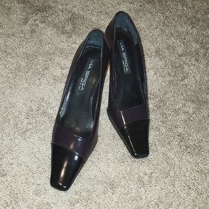 Via Spiga Black and Deep Plum Pointed Toe Pumps